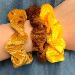 Honey Dew Srunchie Collection!